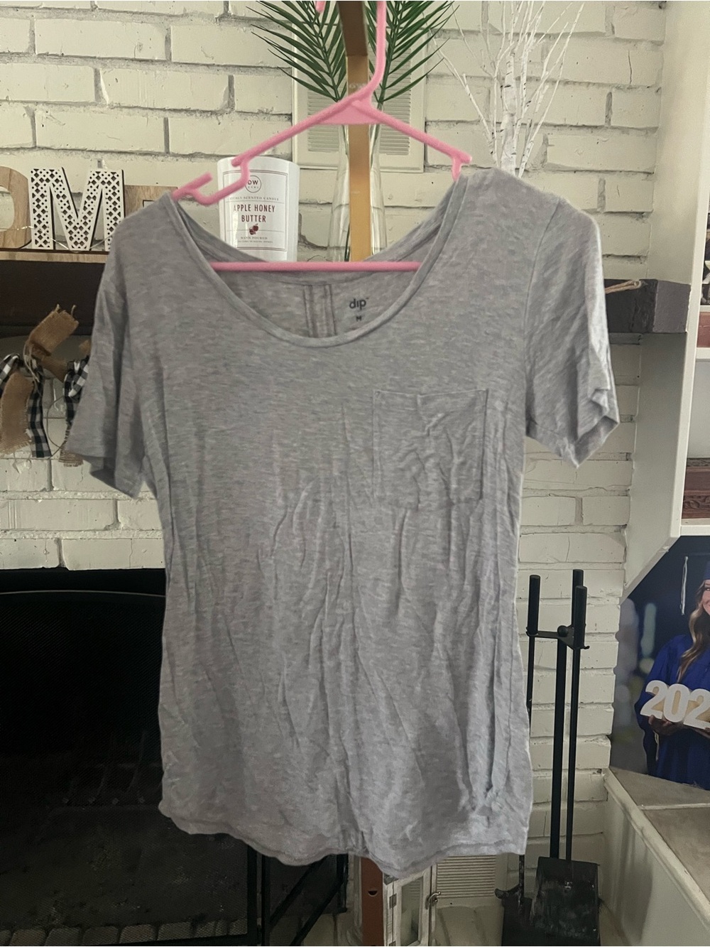 dip Light Gray Scoop Neck Short Sleeve Tee